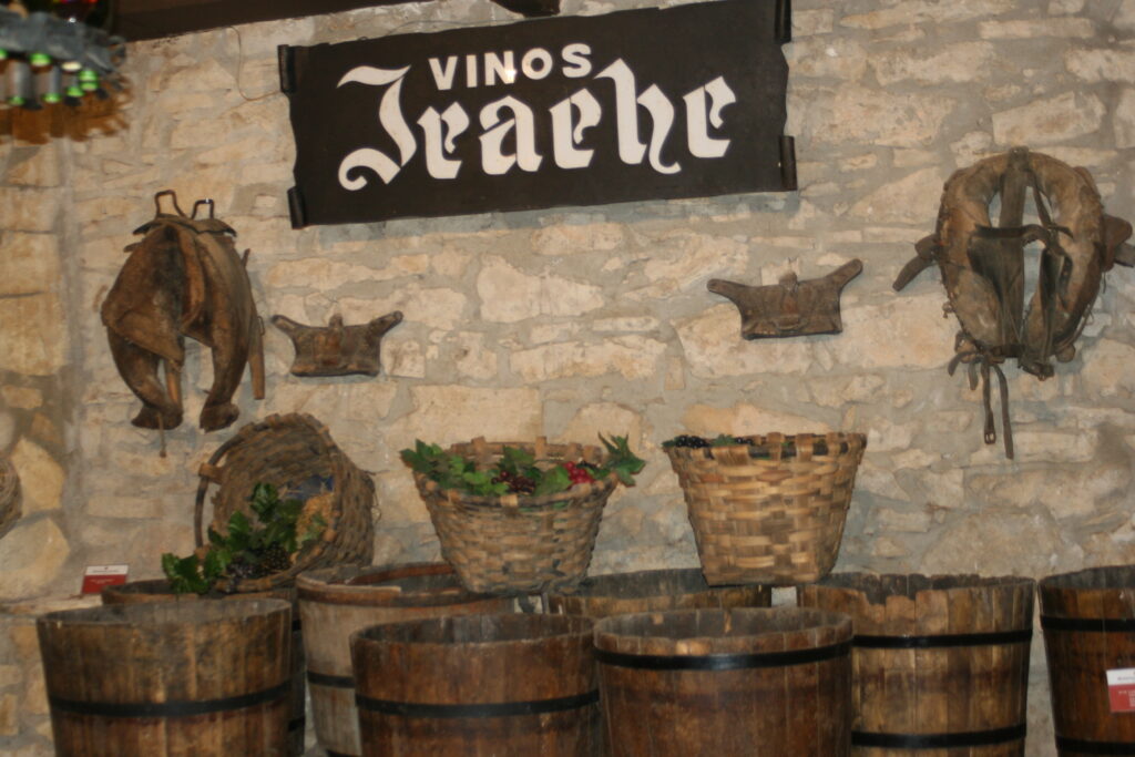 Irache veinilelder Irache veinikelder